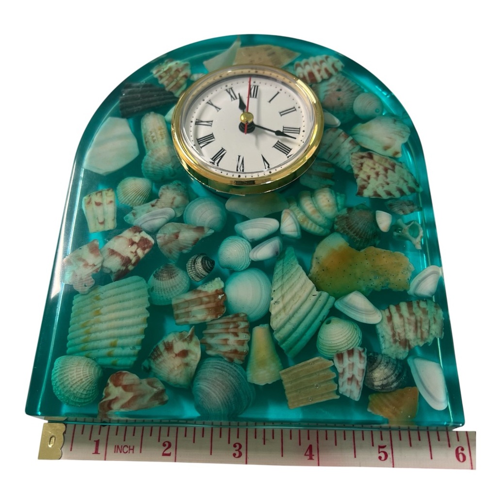 Handmade Epoxy Resin Seashell Accent Clock Gathered from Pensacola Beach, Fl - Picture 7 of 8